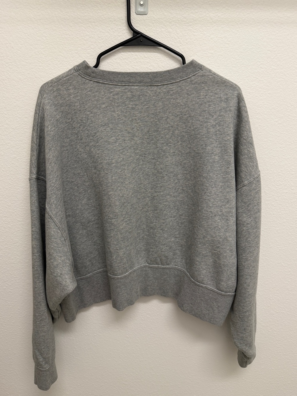 Nike Cropped Grey Crewneck Sweatshirt - Picture 2 of 3